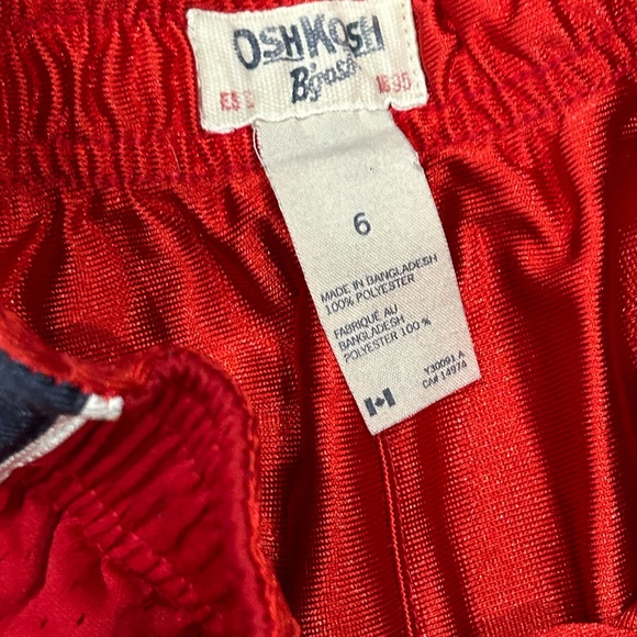 Oshkosh athletic short size 6 - Picture 3 of 3